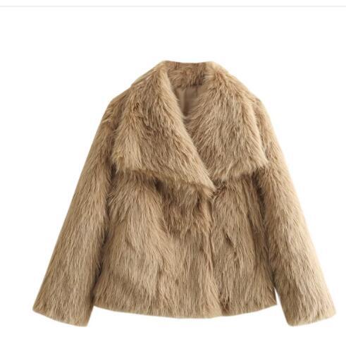 SnowFluff Plüschjacke