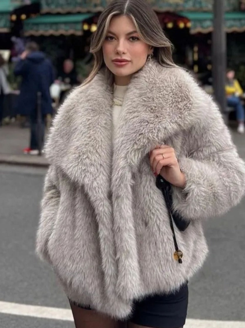 SnowFluff Plüschjacke