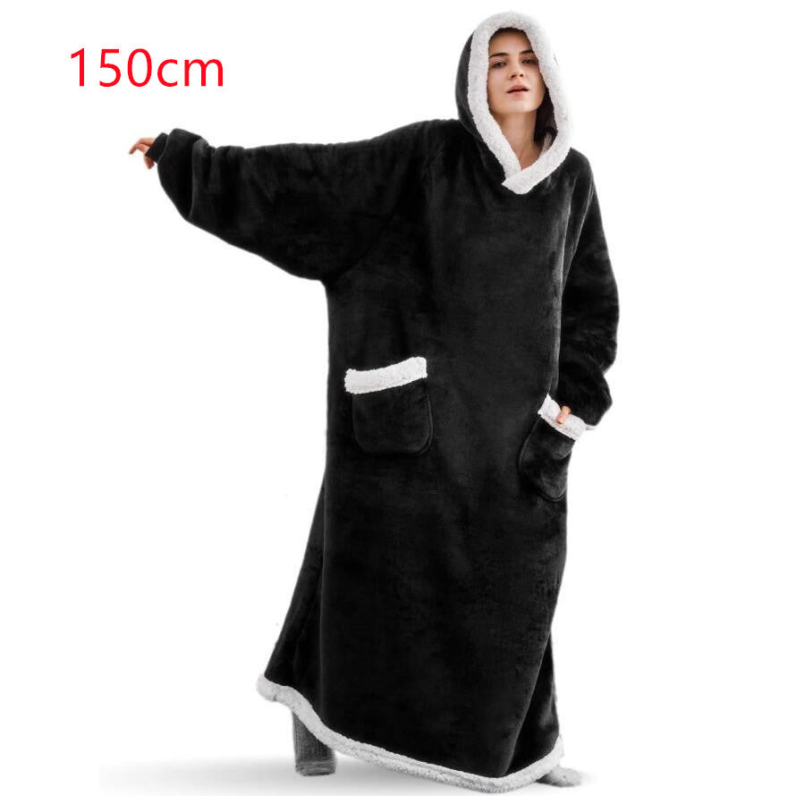Snuggle Cloud Hoodie-Decke