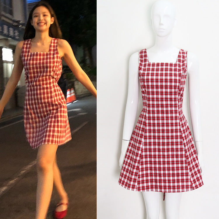 Robe sans manches à carreaux rouges rétro Jennie