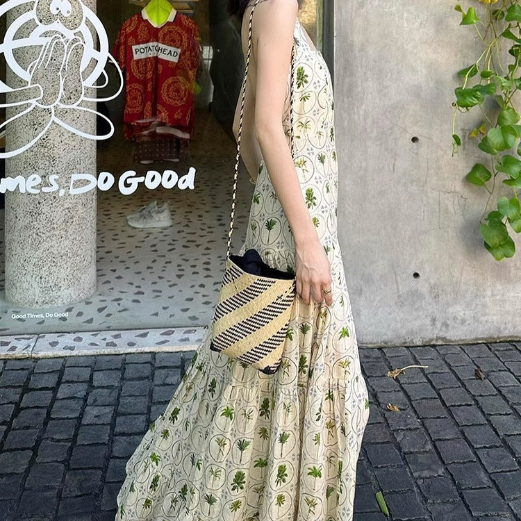 Floral-print Beach Vacation Dress Fashionable And Niche