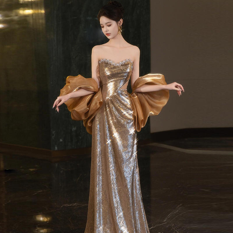 Nischen-Bankett-Temperament-Abendkleid