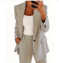 Trendy Women’s Workwear – Casual Long Sleeve Blazer Jacket with Slim Fit Trousers