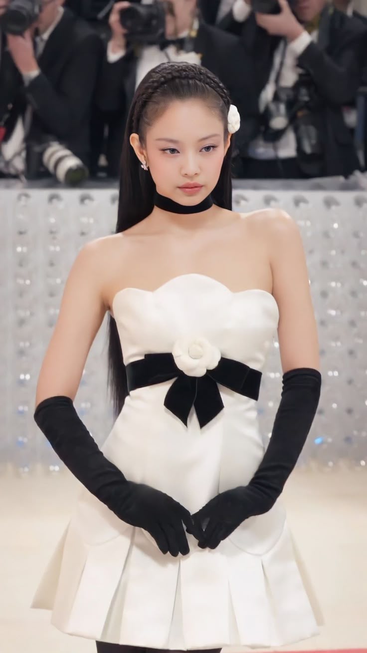 Kim Jennie Gala outfit inspired Pleated Strap Tube Top Slimming Dress