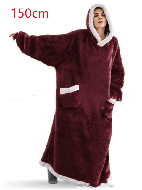 Snuggle Cloud Hoodie-Decke